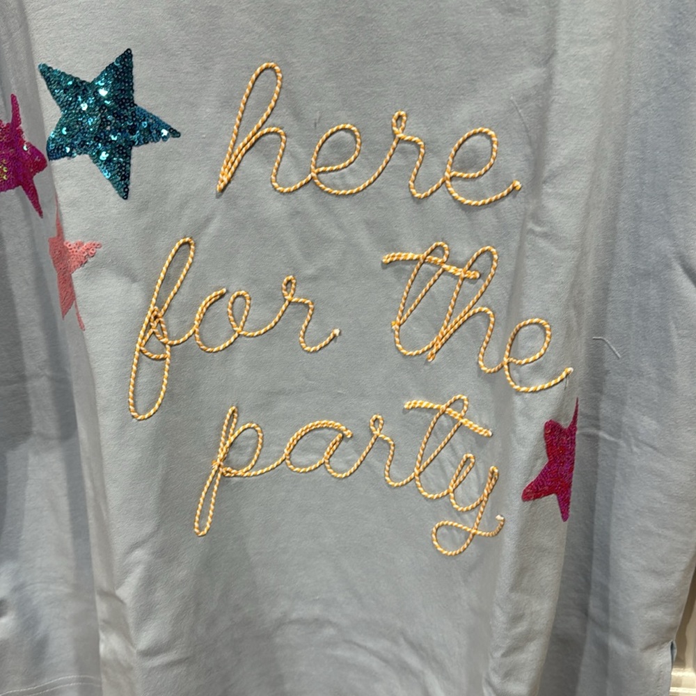 *NEW* JUDITH MARCH HERE FOR THE PARTY STAR TEE - Picture 4 of 8